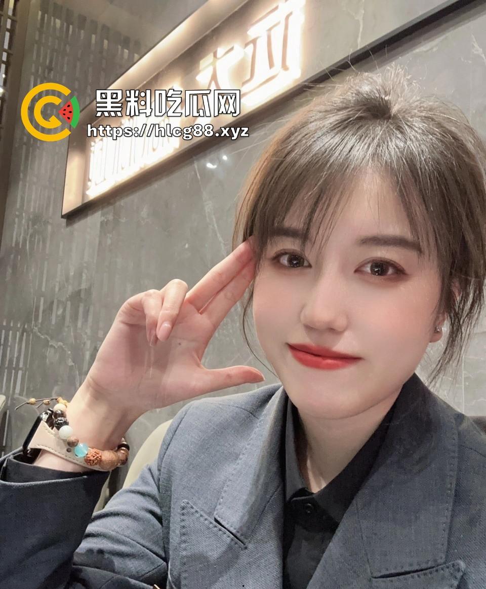 南通售楼骚货『郭智玲』三天卖四套房，买房送逼随便操，3P内射拼业绩被视频曝光！-14