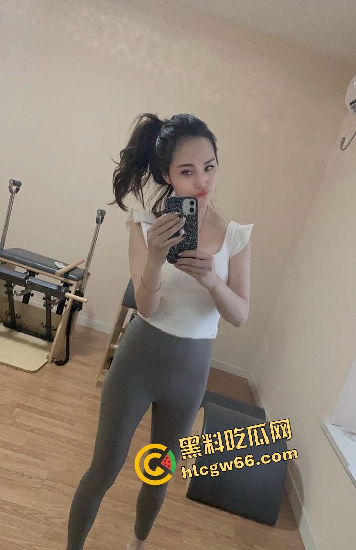 达州极品少妇【吴小倩】背着男友约炮录像,骚逼被操到戴痛苦面具,男友怒放全网!-2