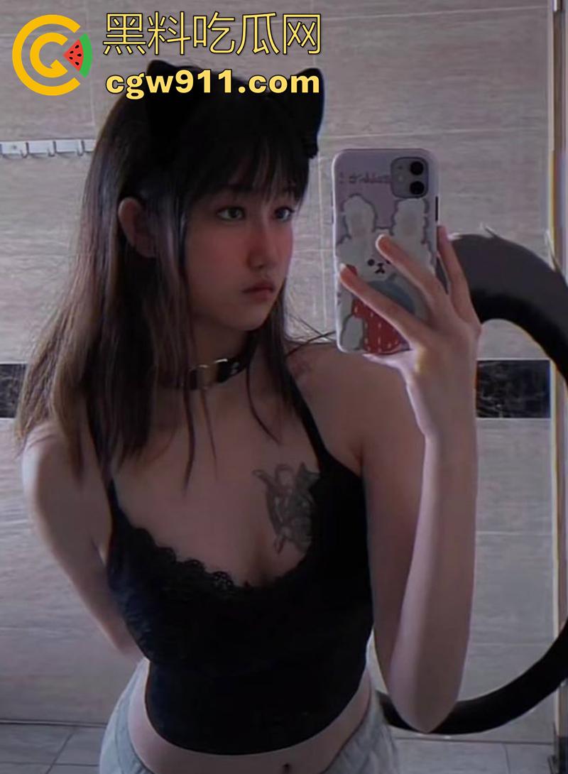 大神曝光小母狗【何梦诗】，湖北人打过胎，超喜欢玩3p和群p，鸡巴大能力强的，需要的来联系！-6