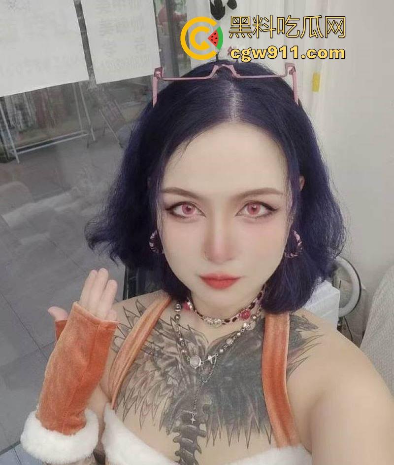 开封王婆说媒再次火爆全网！02年契约兽【修妍奇】上台征婚 ，玩小众圈子的极品魅魔！-17