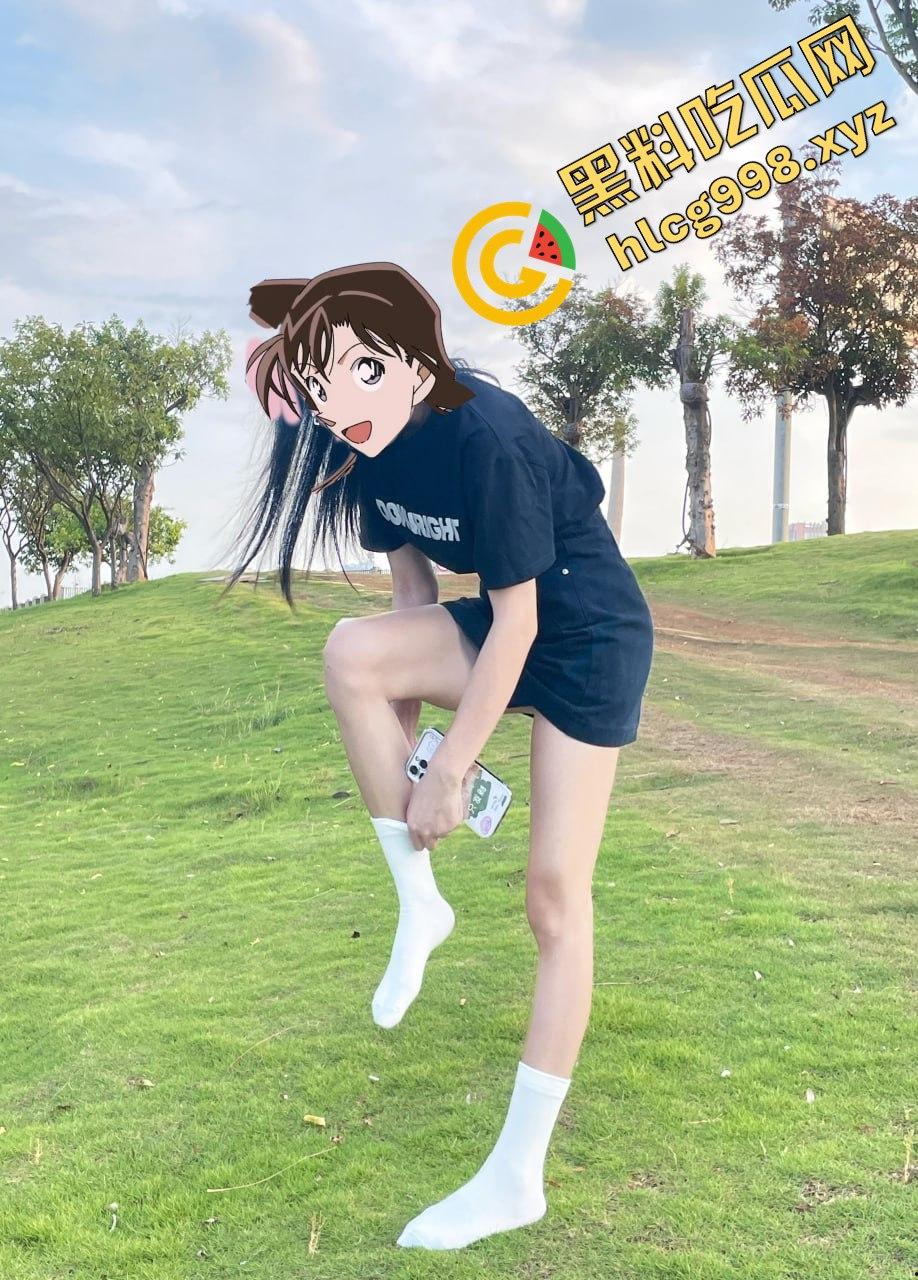 反差人妻【兔兔】推特翻车！优雅骚妻停车位拉进楼道，跪地扒裤九浅一深顶到底！-20