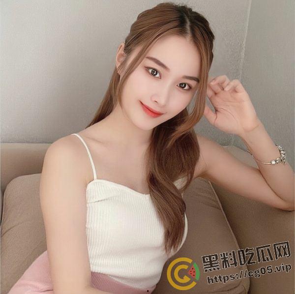 马来西亚华裔模特 网络裸体面试遭泄露 在IG上还是几万粉的网红 玲珑玉乳 浑然天成-14