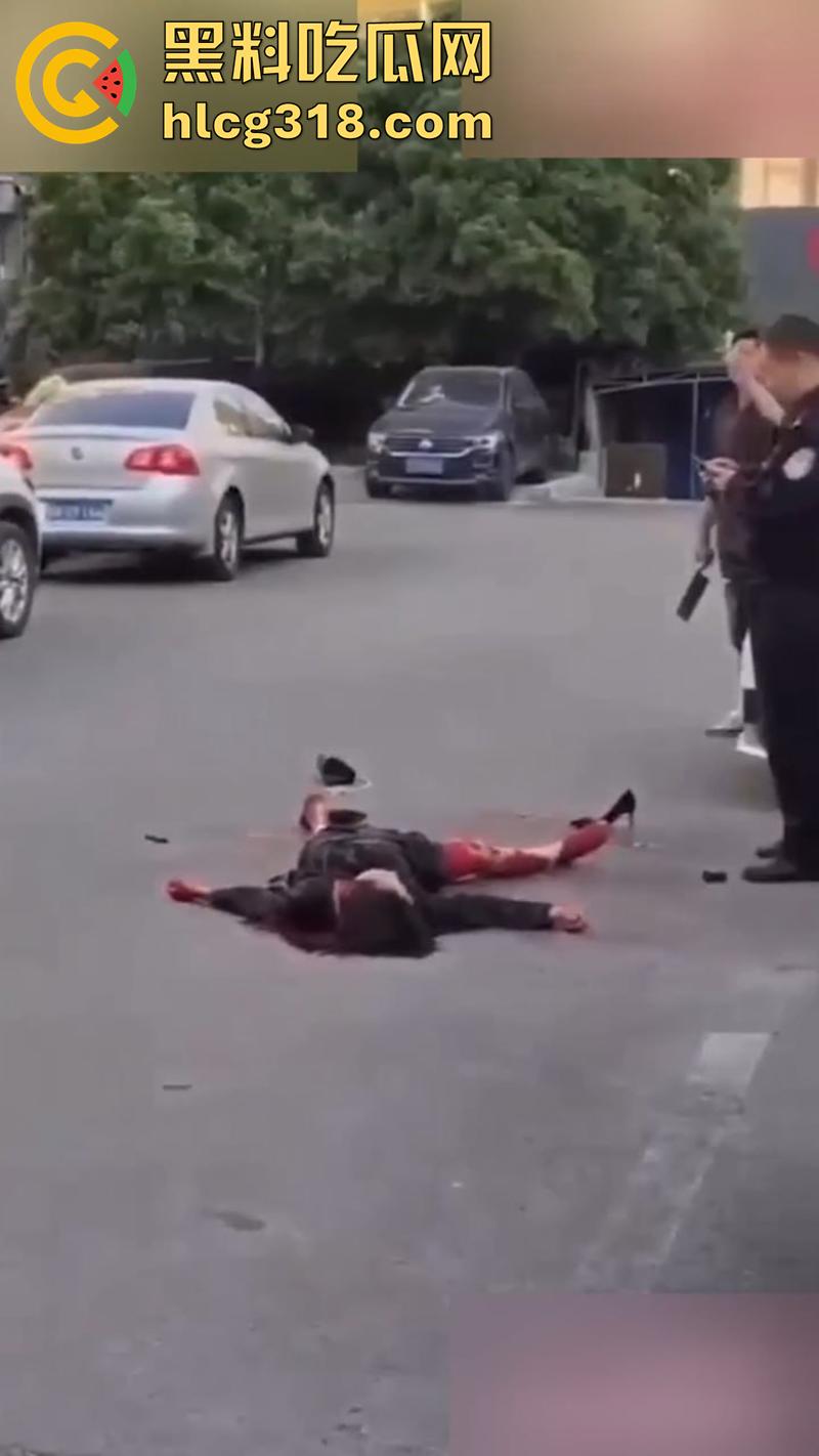 景德镇梨树园北苑血案，创业女性邵慧琴，拒不执行法院判决赔偿，受伤工人暴怒将其砍死！-3